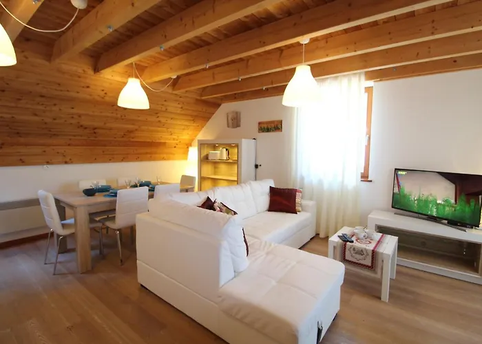 Ski-to-door Pistenblick Apartment