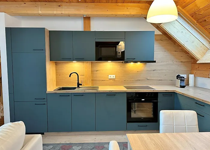 Ski-to-door Pistenblick Apartment *